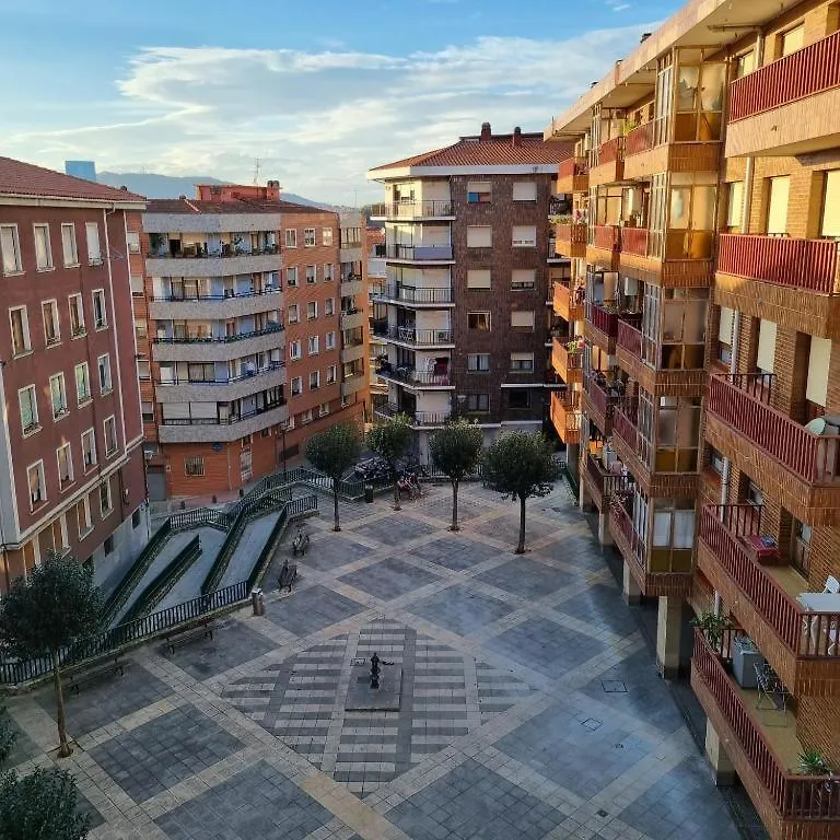 Apartamento Con Garaje Opcional Con 2 Banos Cerca Ayuntamiento Lejlighed Bilbao